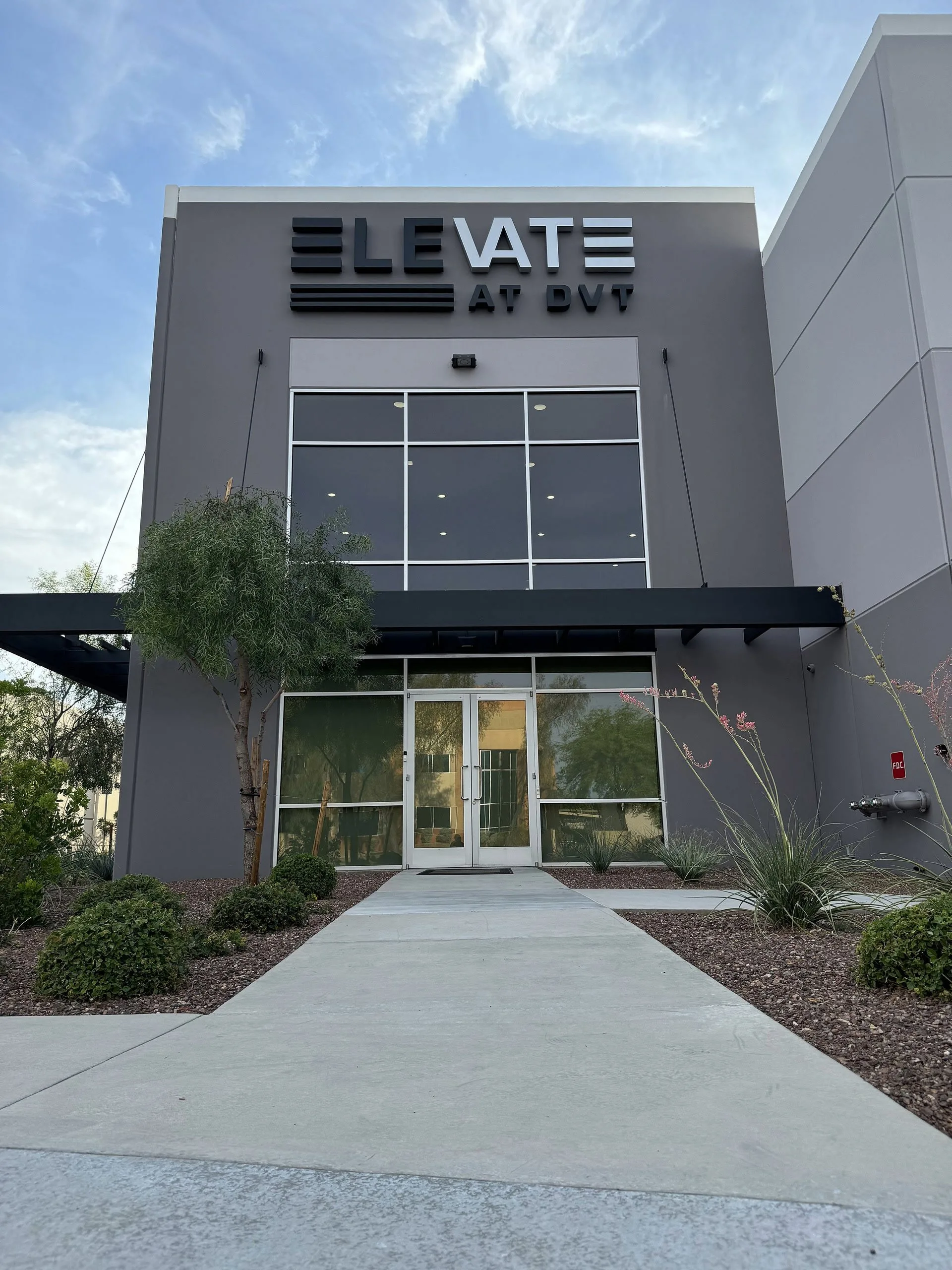 Elevate at DVT private hangar exterior at Deer Valley Airport
